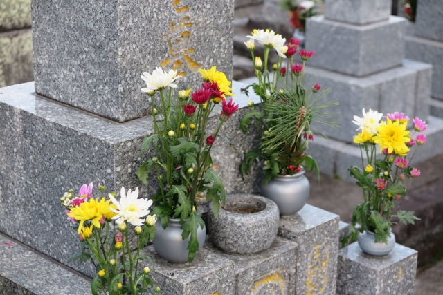 公営 稲城・府中メモリアルパークお墓の種類や墓石を選ぶ時のポイントは？